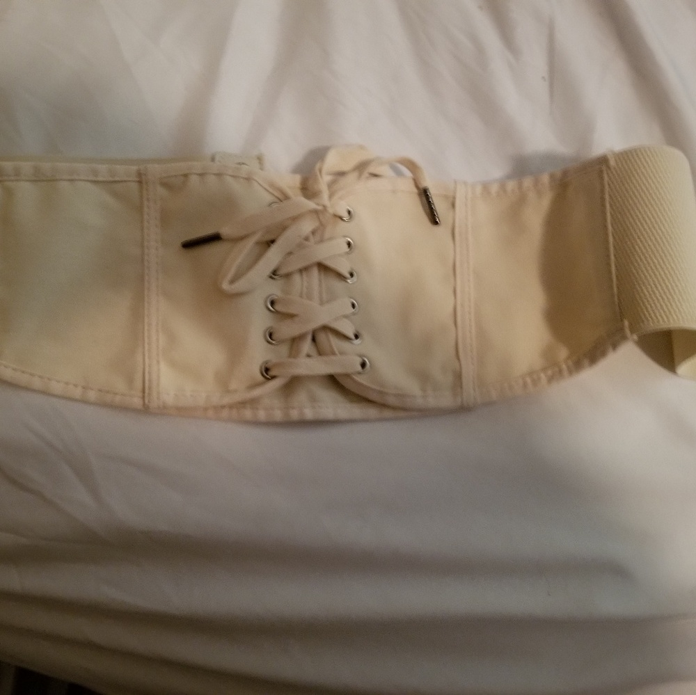 Torrid Under Bust Belt